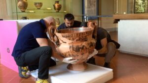 cooperativa ARA -movimentazione Vaso Francois 1